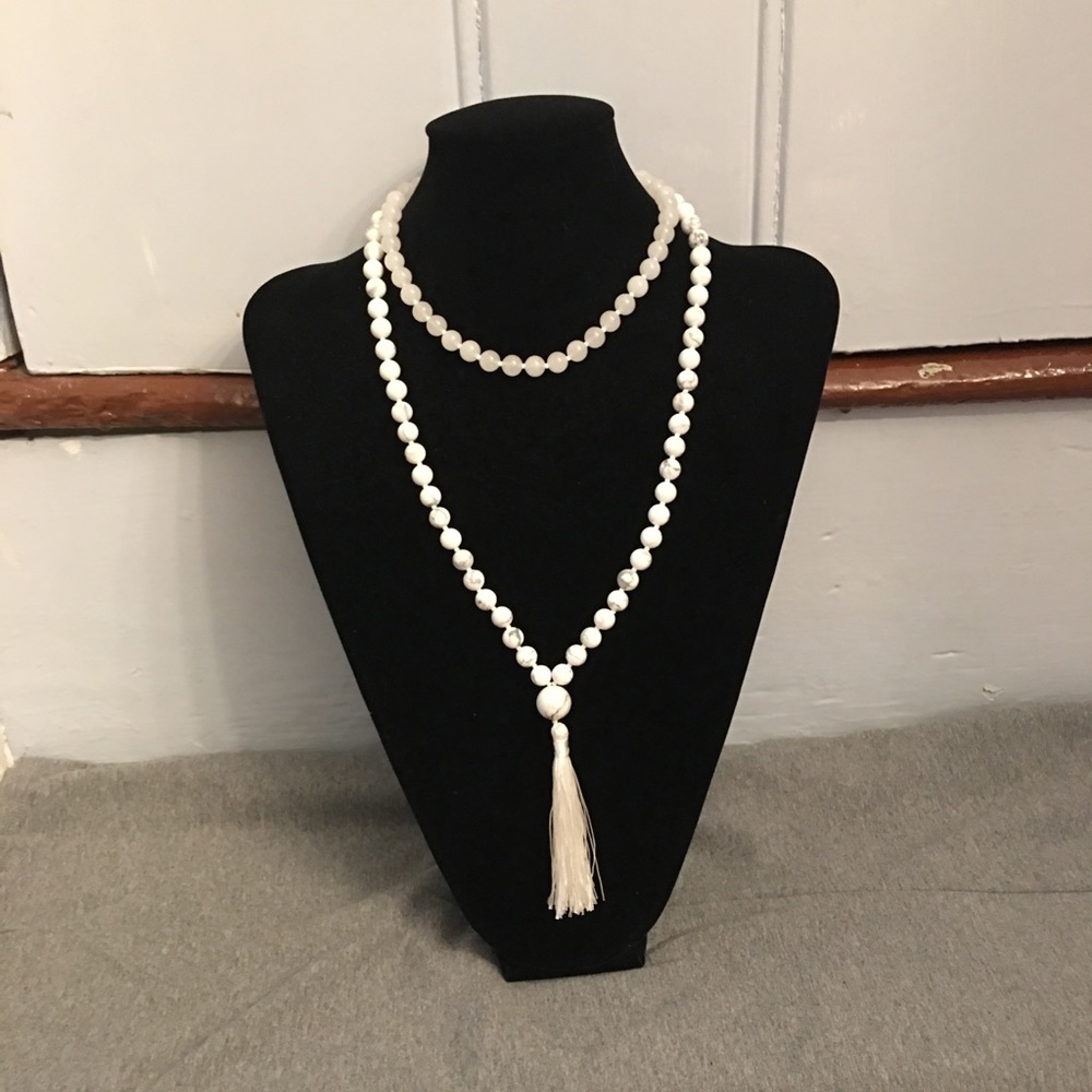 Howlite + Quartz Mala